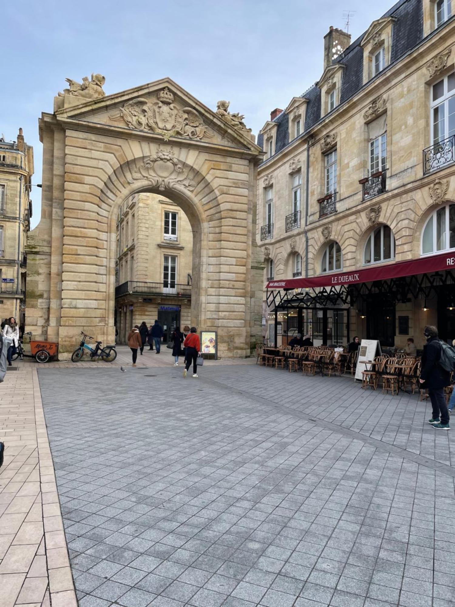 Le Cosy - Rue Ausone Apartment Bordeaux Luaran gambar