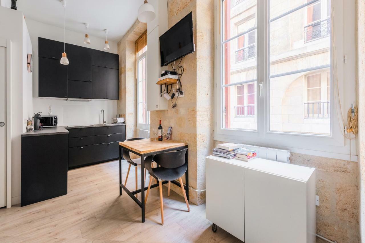 Le Cosy - Rue Ausone Apartment Bordeaux Luaran gambar